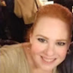 Meet your Posher, Elana